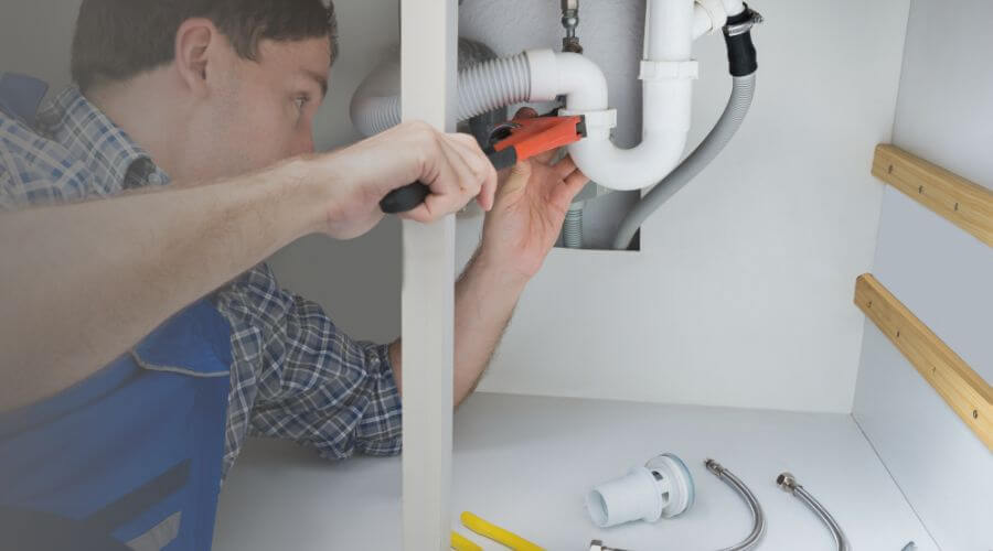 Expert burst pipe repair services in Decatur, MS